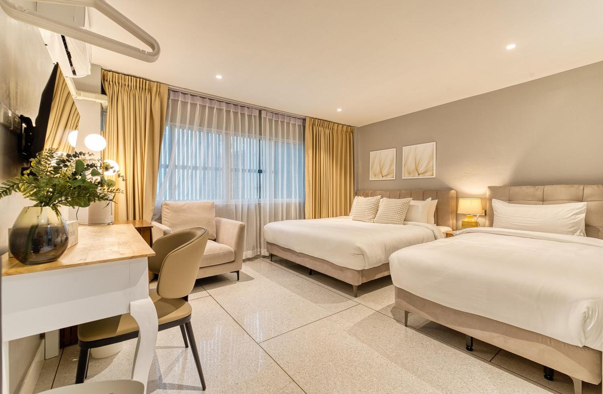 Ab House Aparthotel Bangkok Buitenkant foto