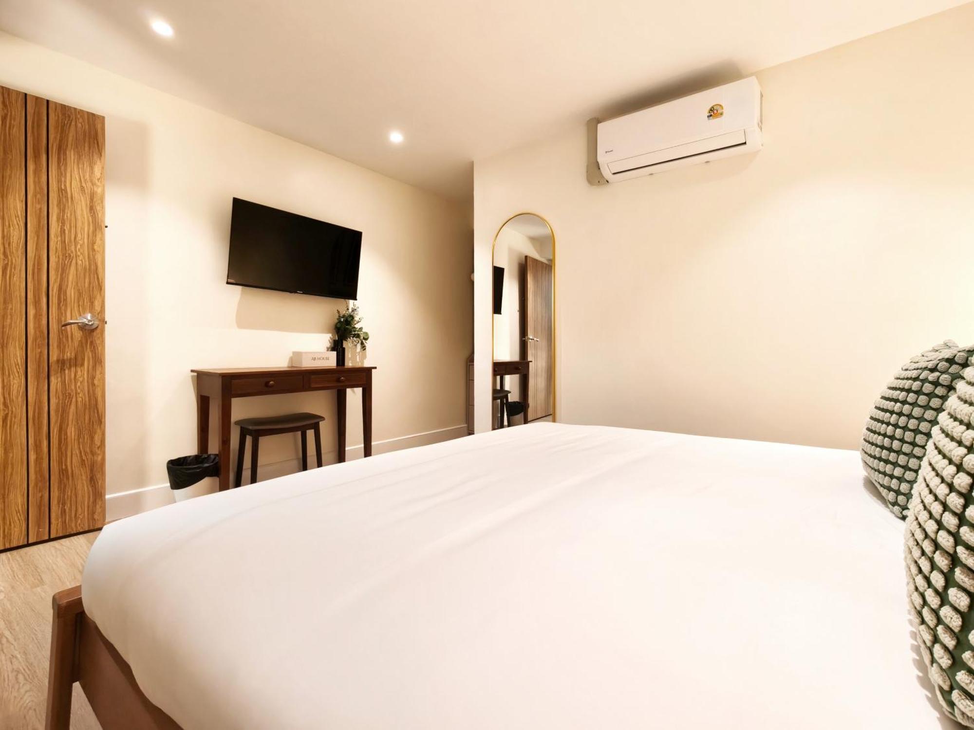 Ab House Aparthotel Bangkok Buitenkant foto